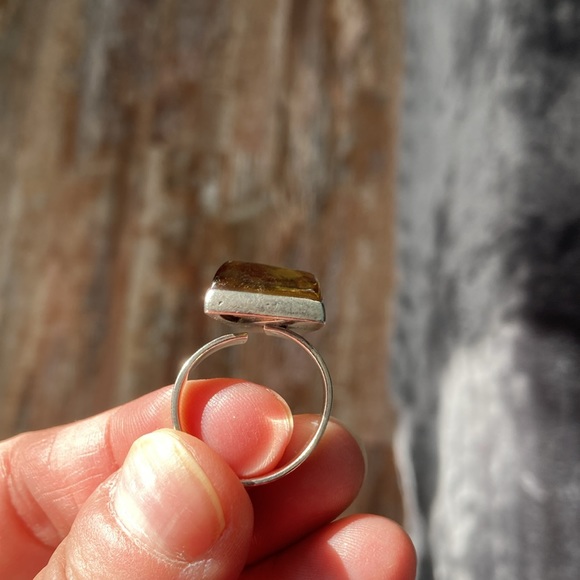 Amber and silver adjustable ring - Picture 10 of 11
